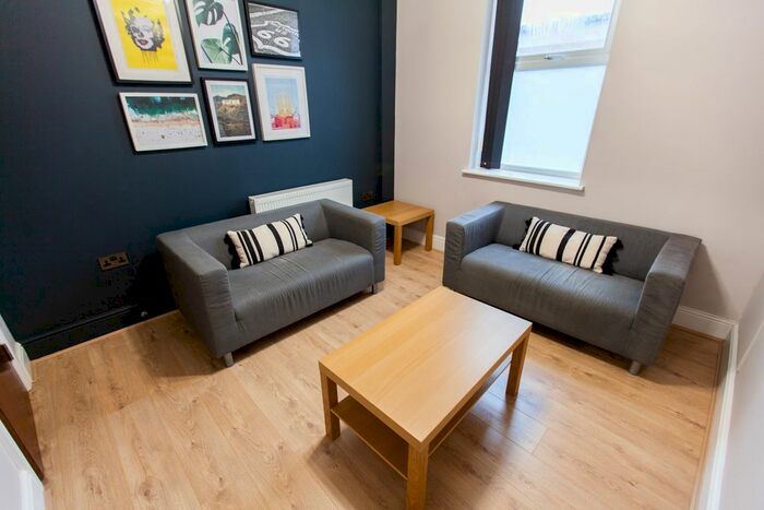 4 Bedroom Terraced House To Rent In Wedgewood Street, Liverpool, L7