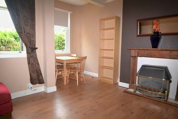 2 Bedroom Flat To Rent In Restalrig Road South, Edinburgh, EH7