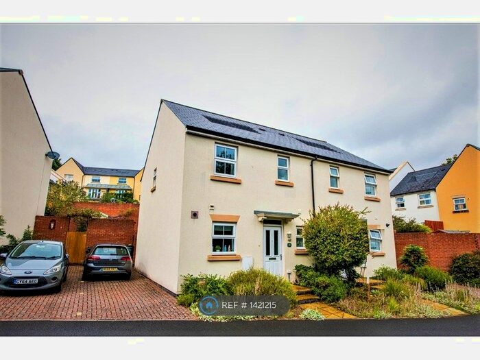 3 Bedroom Semi-Detached House To Rent In Lindemann Close, Sidford, Sidmouth, EX10