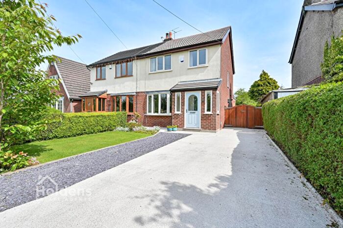 3 Bedroom Semi-Detached House For Sale In Halfpenny Lane, Longridge, PR3