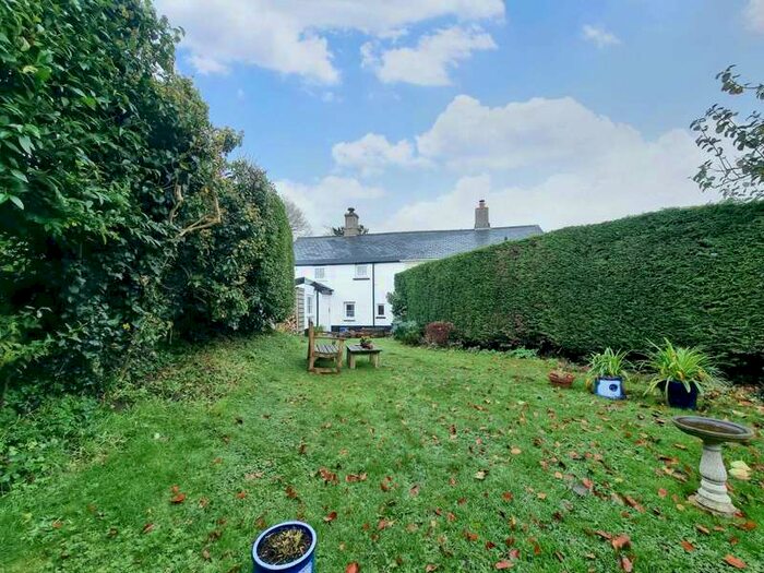 3 Bedroom Semi-Detached House For Sale In Beaford, EX19