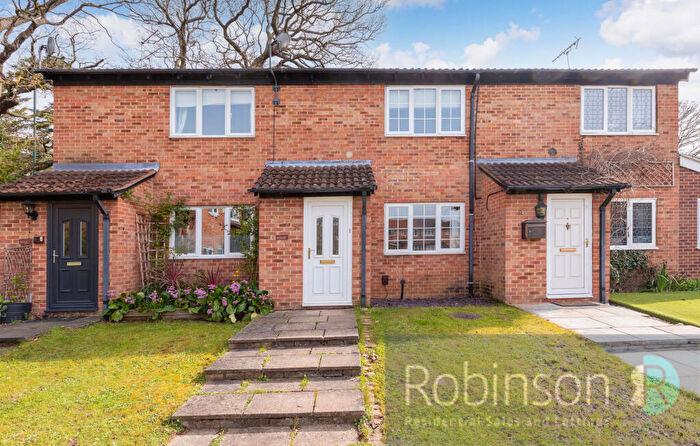 3 Bedroom Terraced House For Sale In Priors Way, Maidenhead, Berkshire, SL6