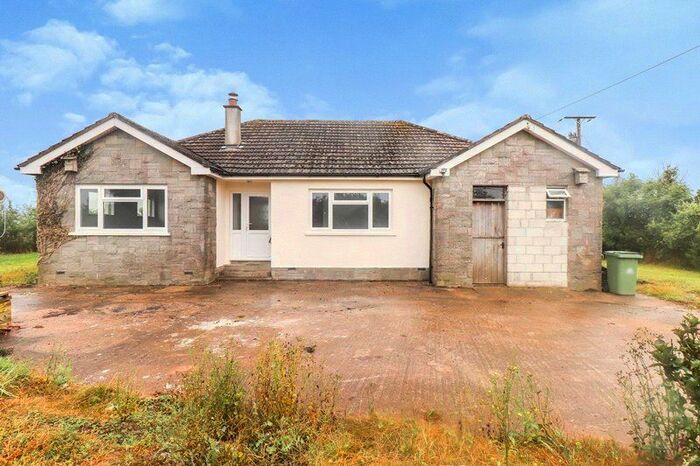 2 Bedroom Bungalow To Rent In Ashwater, Beaworthy, EX21
