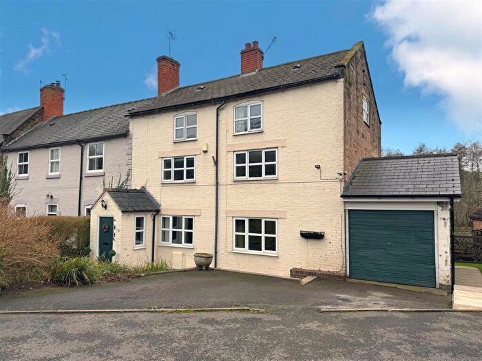 5 Bedroom End Of Terrace House For Sale In Alfreton Road, Little Eaton, Derby, DE21