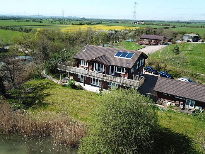1 Bedroom Property To Rent In Oak Lodge, Lower Lakes, Chilton Trinity, Bridgwater, TA5