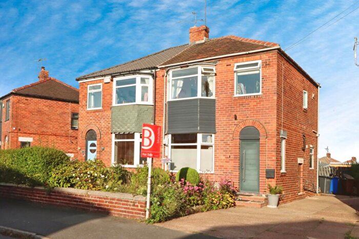 3 Bedroom Semi-Detached House For Sale In Seagrave Drive, Sheffield, South Yorkshire, S12