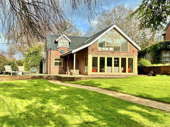 5 Bedroom Equestrian Facility For Sale In Coxhill, Boldre, Lymington, Hampshire, SO41