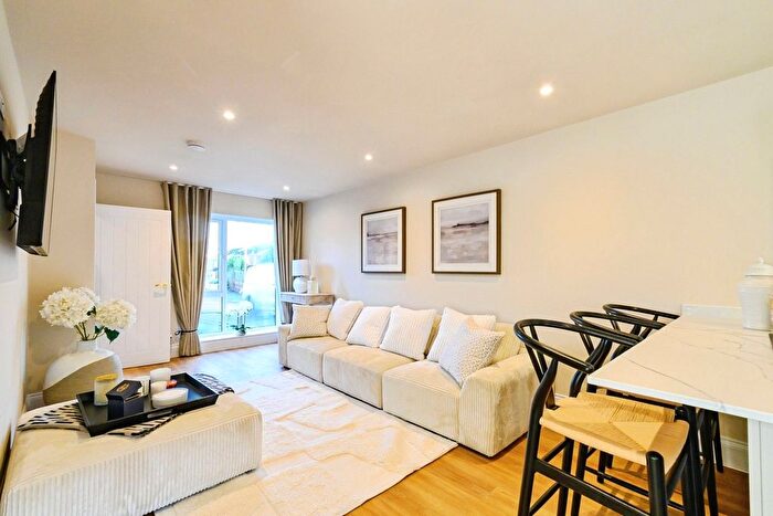 2 Bedroom Terraced House For Sale In St Johns Road, Mosley Common, Worsley, M28