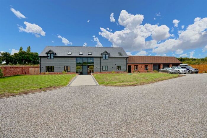 5 Bedroom Detached House For Sale In Top Farm Barns, The Lane, Wyboston, Bedford, MK44