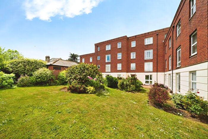 2 Bedroom Apartment For Sale In Homeclyst House (Exeter), Exeter, EX2