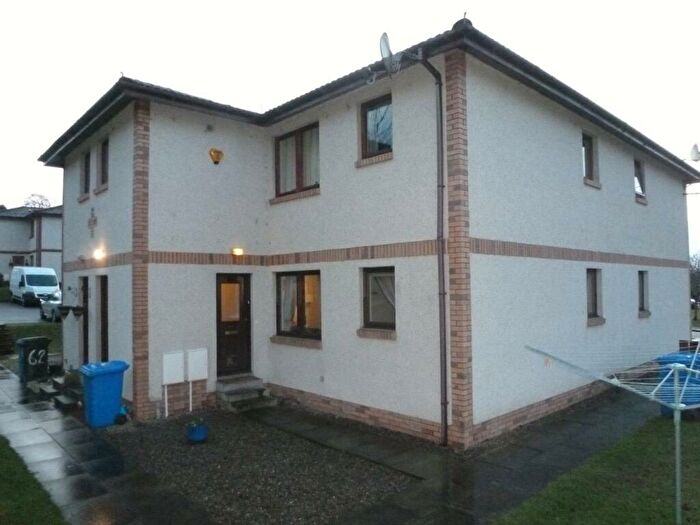 2 Bedroom Flat To Rent In Murray Terrace, Smithton, Inverness, IV2