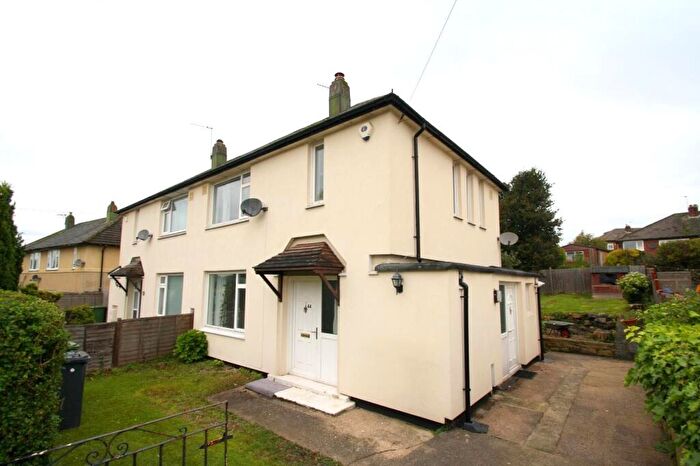 2 Bedroom Semi Detached House To Rent In Deanswood Drive, Leeds, West Yorkshire, Uk, LS17
