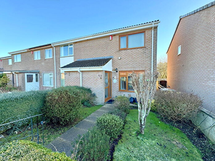 2 Bedroom End Of Terrace House For Sale In Walcot Close, Thornbury, Plymouth, PL6