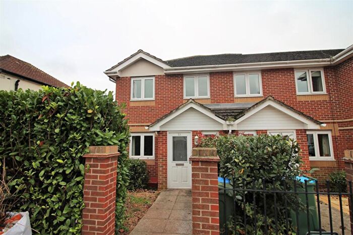 3 Bedroom End Of Terrace House For Sale In Harefield, Southampton, SO18