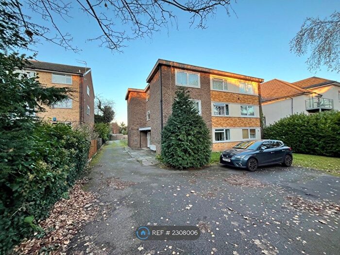 1 Bedroom Flat To Rent In Beckenham Grove, Bromley, BR2