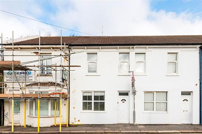 3 Bedroom Terraced House To Rent In Victoria Road, Portslade, BN41