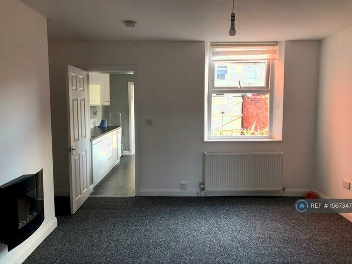 2 Bedroom Flat To Rent In Acacia Terrace, Ashington, NE63