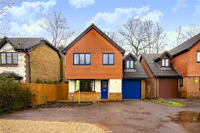 4 Bedroom Detached House To Rent In Worcestershire Lea, Warfield, Bracknell, Berkshire RG42