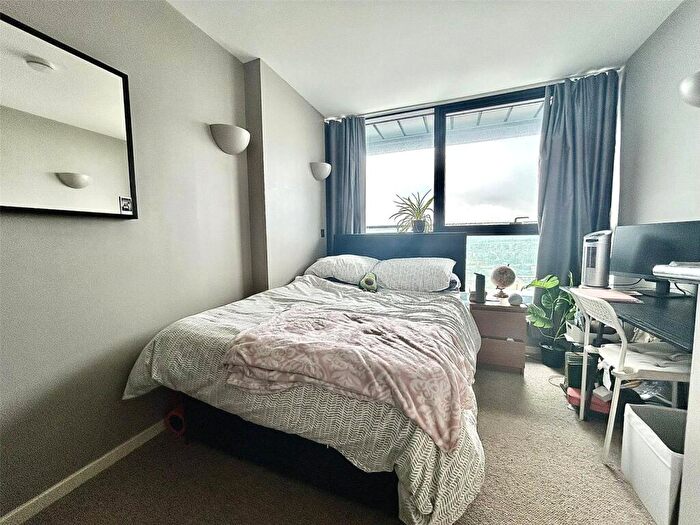 2 Bedroom Apartment To Rent In Bridgewater Place, Water Lane, Leeds, LS11