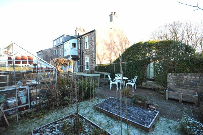 2 Bedroom Flat For Sale In Blackston Road, Avonbridge, FK1