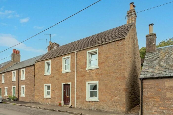 3 Bedroom Detached House For Sale In Newton Of Pitcairns, Dunning, Perth, PH2