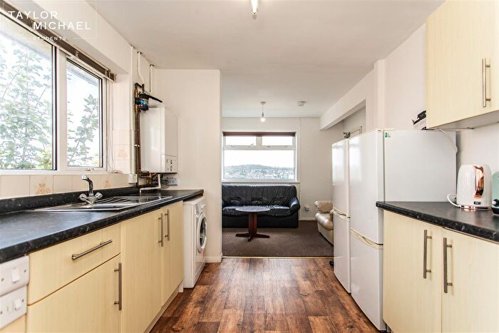 5 Bedroom Semi Detached House To Rent In Wolverstone Drive, Brighton, BN1