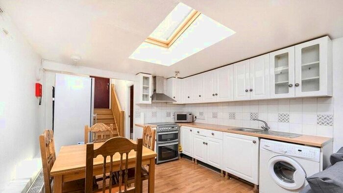 Studio To Rent In Belmont Street, Camden, NW1