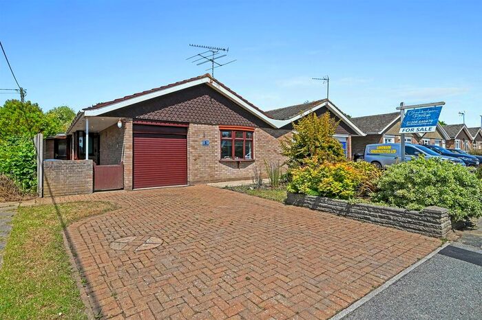 3 Bedroom Bungalow For Sale In Brooklands Road, Brantham, Manningtree, CO11