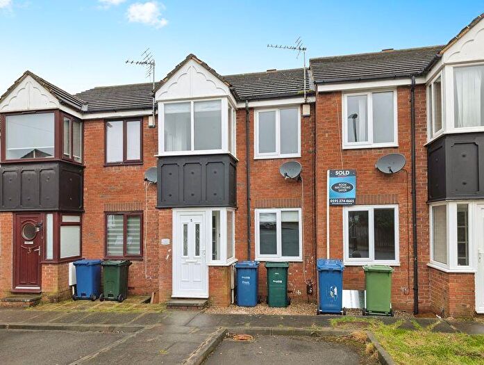 3 Bedroom Terraced House For Sale In Friars Way, Fenham, Newcastle Upon Tyne, NE5