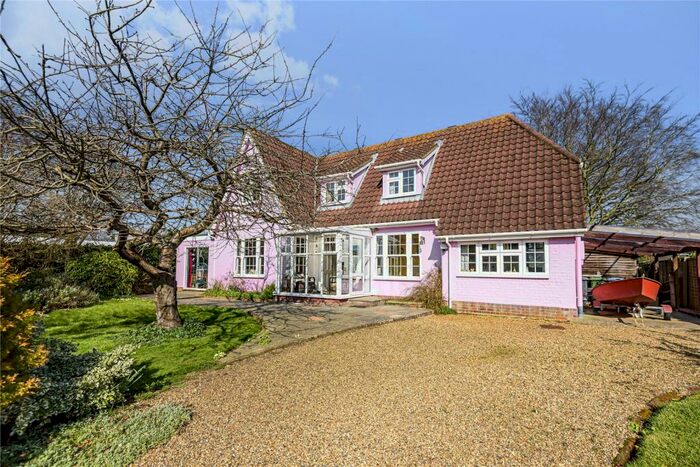 3 Bedroom Detached House For Sale In Saxmundham Road, Aldeburgh, Suffolk, IP15