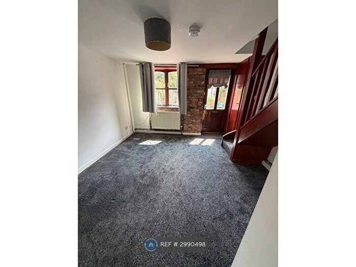 2 Bedroom Terraced House To Rent In Market Court, Goole, DN14