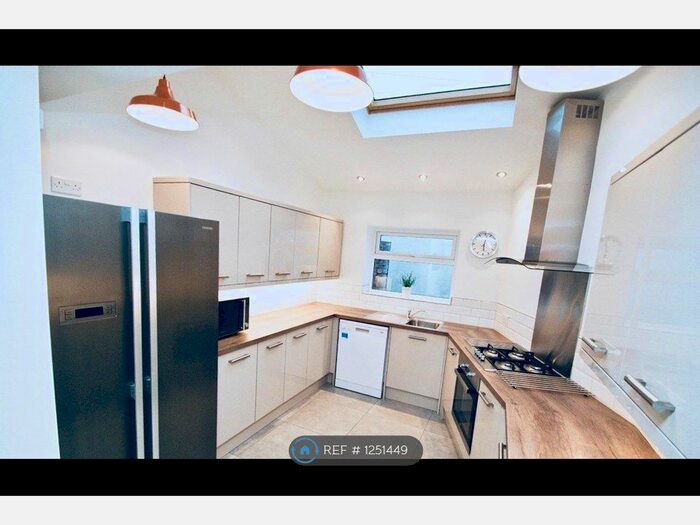 1 Bedroom Property To Rent In Oxford Street, Middlesbrough TS1