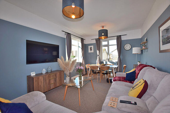 2 Bedroom Maisonette For Sale In Whitcliffe Grange, Richmond, DL10
