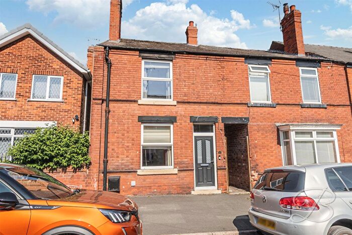 3 Bedroom End Of Terrace House For Sale In King Street, Creswell, Worksop, S80