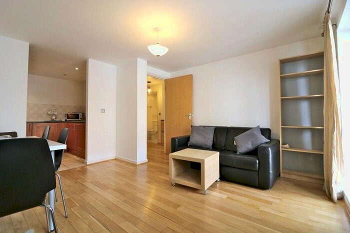 1 Bedroom Flat To Rent In Broadway, West Ealing, London., W13