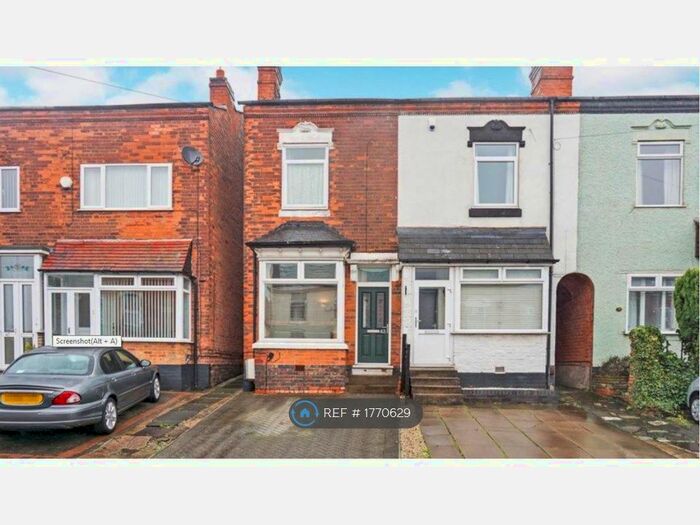 3 Bedroom End Of Terrace House To Rent In Short Heath Road, Birmingham, B23