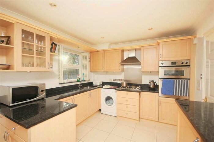 4 Bedroom Semi-Detached House To Rent In Harvey Drive, Hampton, TW12
