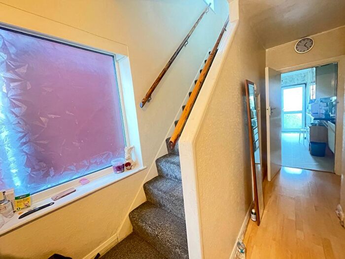 4 Bedroom Terraced House To Rent In Bolton Road, Harrow, Middlesex, HA1