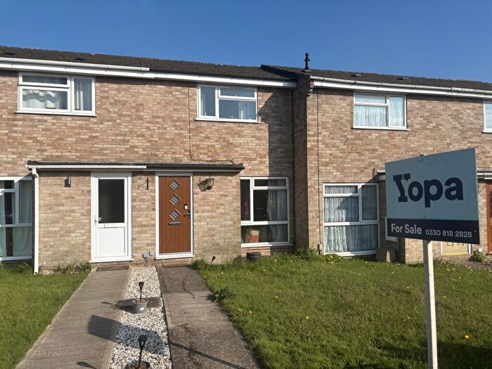 2 Bedroom Terraced House For Sale In Eliot Close, Thatcham, RG18