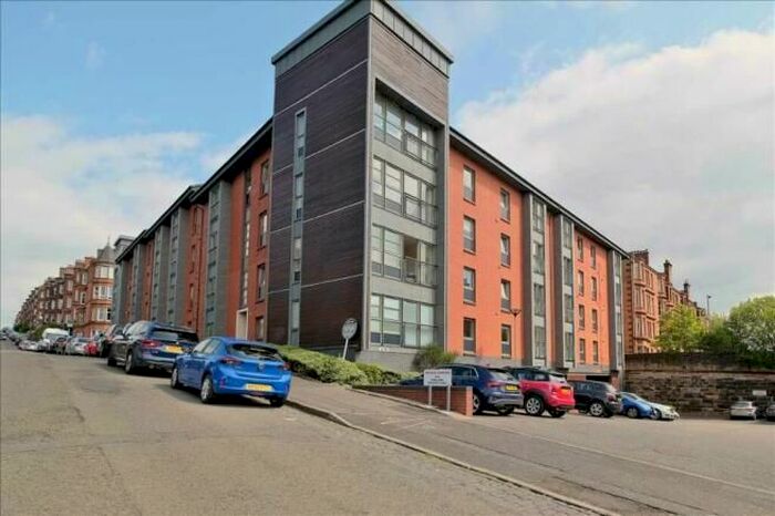 2 Bedroom Flat To Rent In Thornwood Avenue, Glasgow, G11