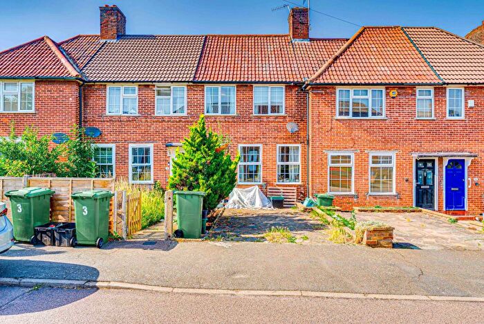 2 Bedroom Terraced House For Sale In Framlingham Crescent, London, SE9