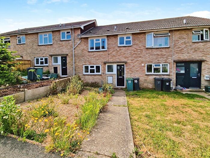 3 Bedroom Terraced House For Sale In Solent Gardens, Freshwater, Isle Of Wight, PO40