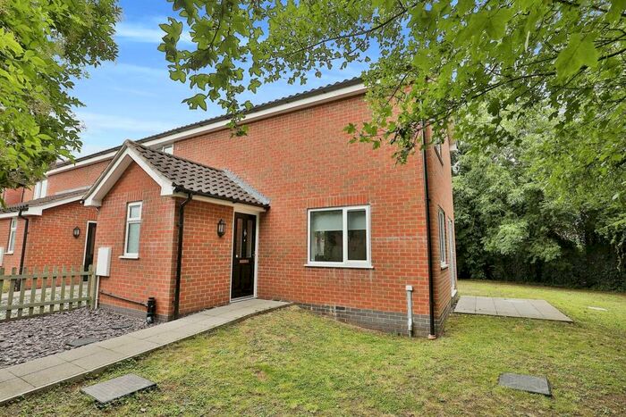 2 Bedroom End Of Terrace House For Sale In Manor Road, Griston, Thetford, IP25