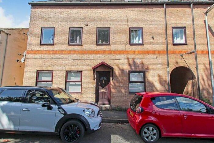 1 Bedroom Flat To Rent In Empire Granary, Ely, CB6