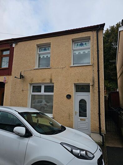 3 Bedroom Terraced House To Rent In Woodland Road, Ferndale, CF43