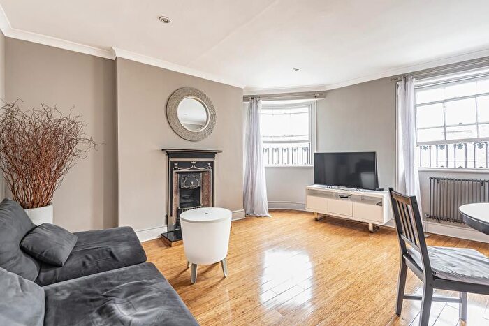 1 Bedroom Flat To Rent In Craven Terrace, Bayswater, W2