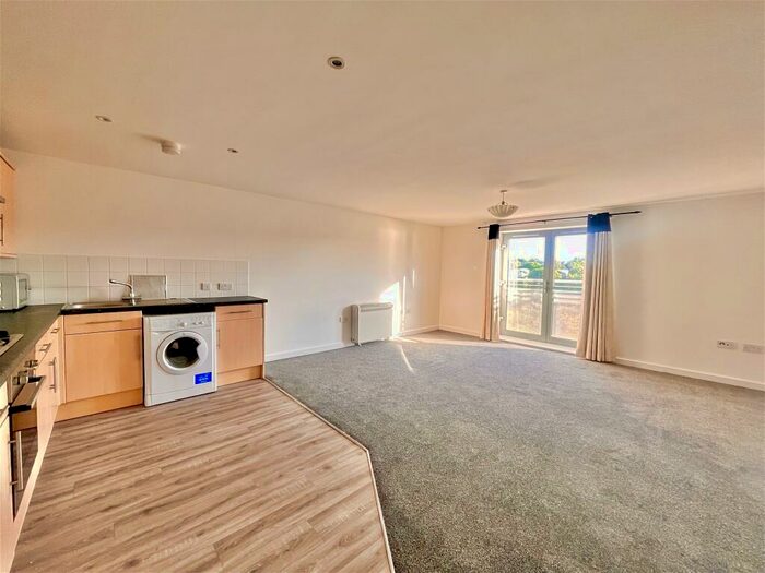 2 Bedroom Apartment To Rent In Ouseburn Wharf, Newcastle Quayside, NE6