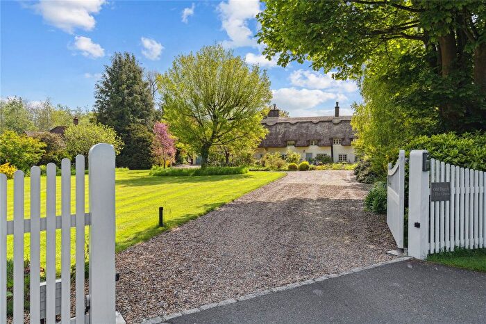 5 Bedroom Detached House For Sale In The Green, Edlesborough, Buckinghamshire, LU6