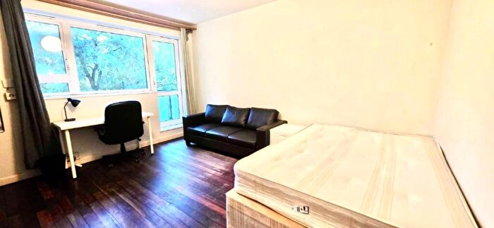 4 Bedroom Flat To Rent In Scafell, Stanhope Street, Regent's Park, NW1