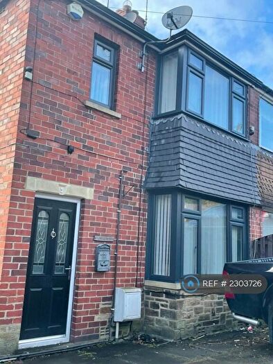 3 Bedroom Semi-Detached House To Rent In Glenhurst Drive, Keighley, BD21